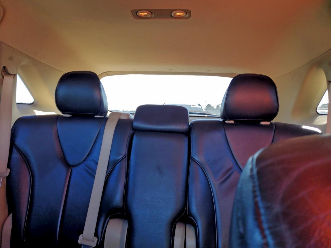 2010 TOYOTA VENZA