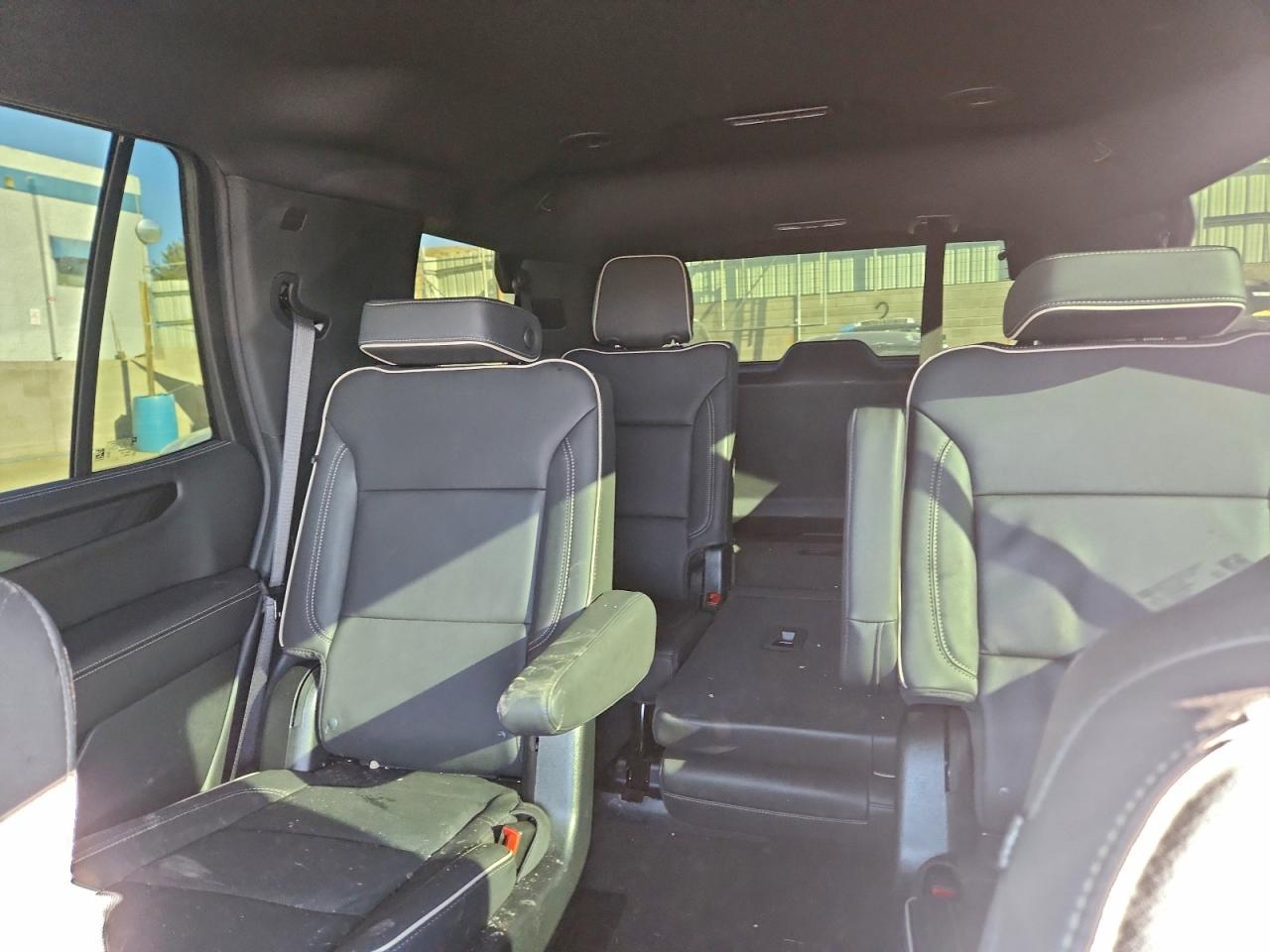 2025 GMC Yukon