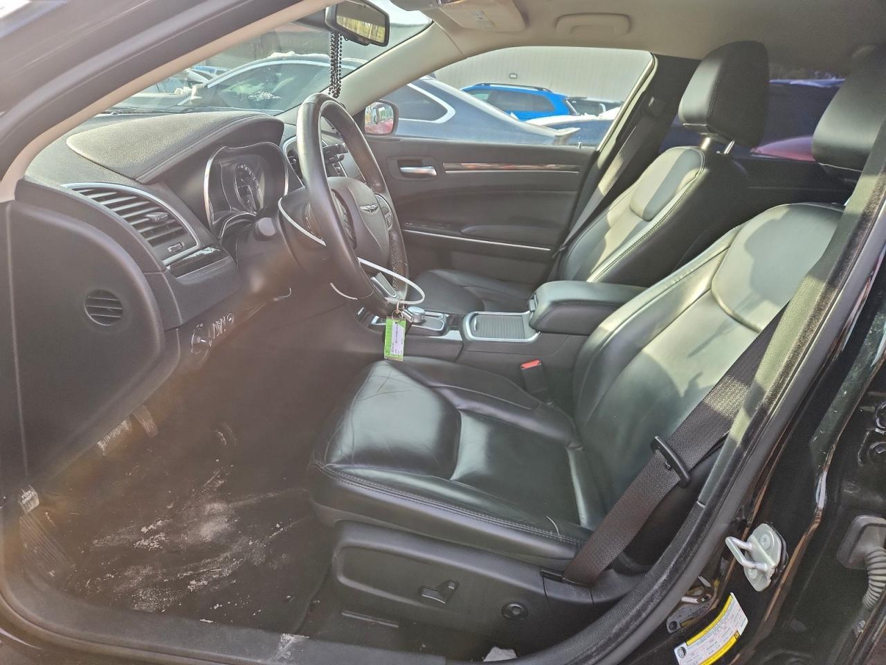 2021 CHRYSLER 300