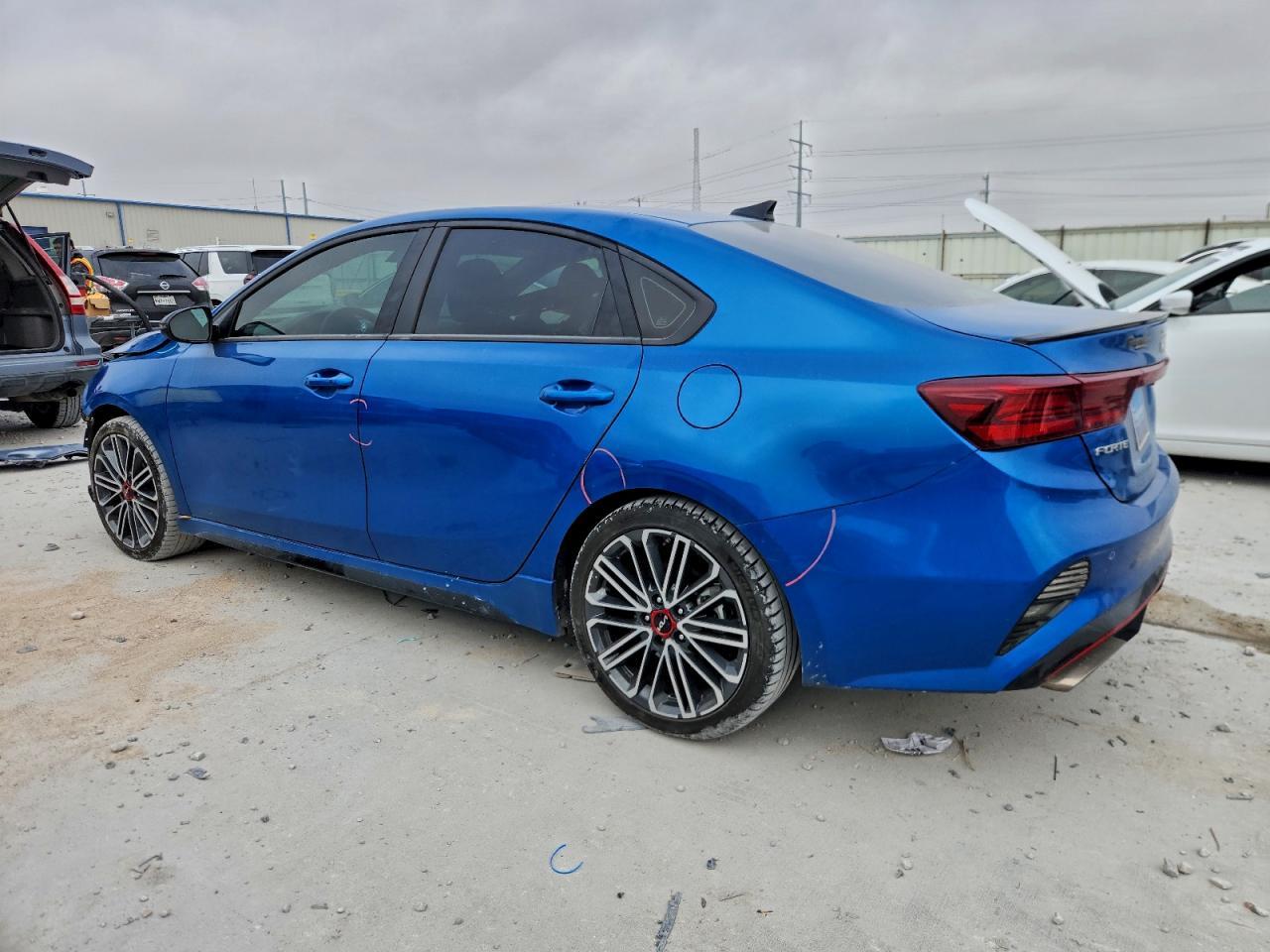 2023 KIA FORTE