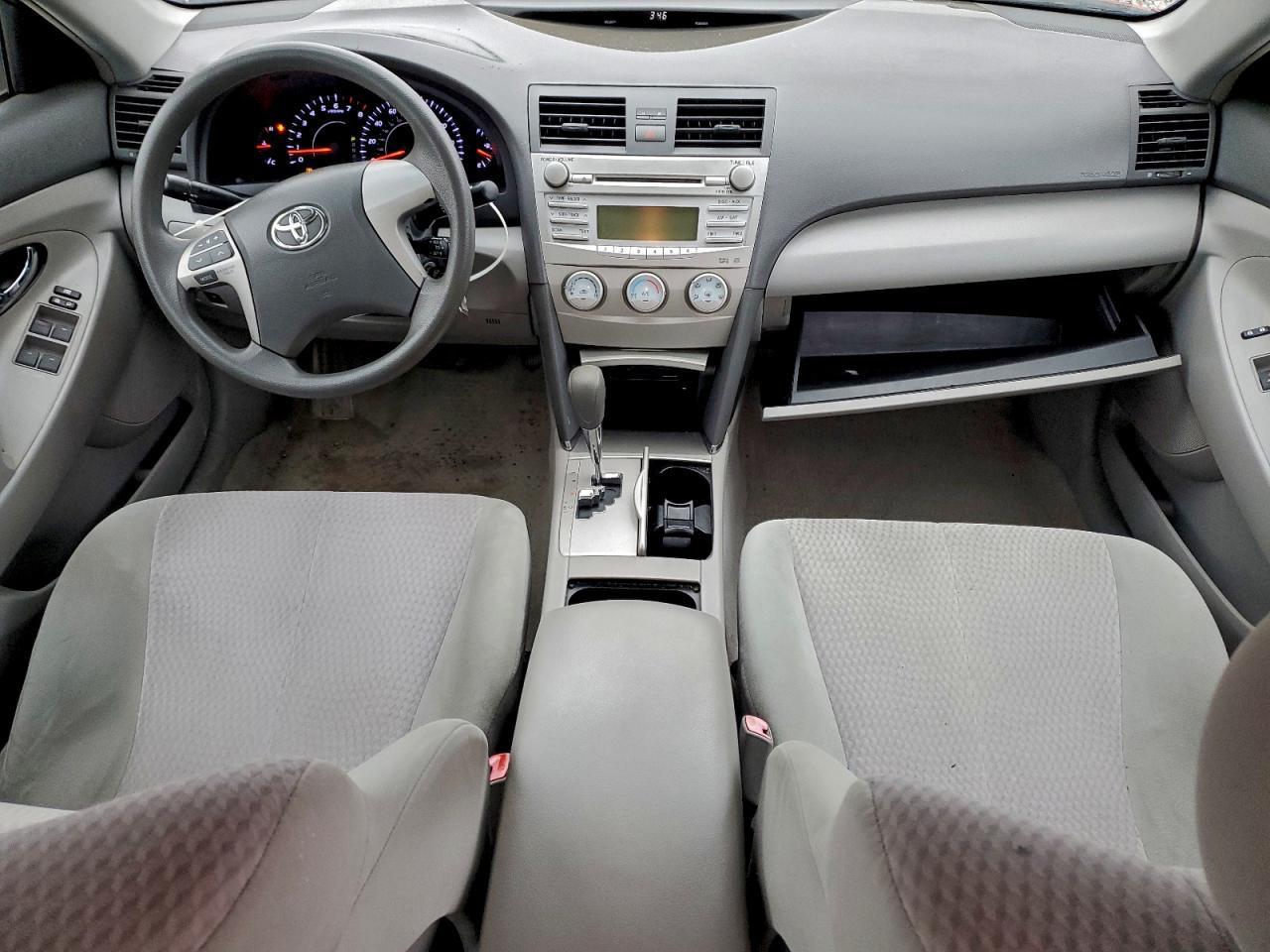2010 TOYOTA CAMRY