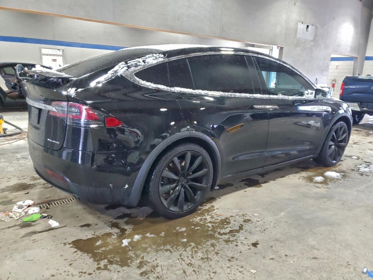 2019 TESLA MODEL X