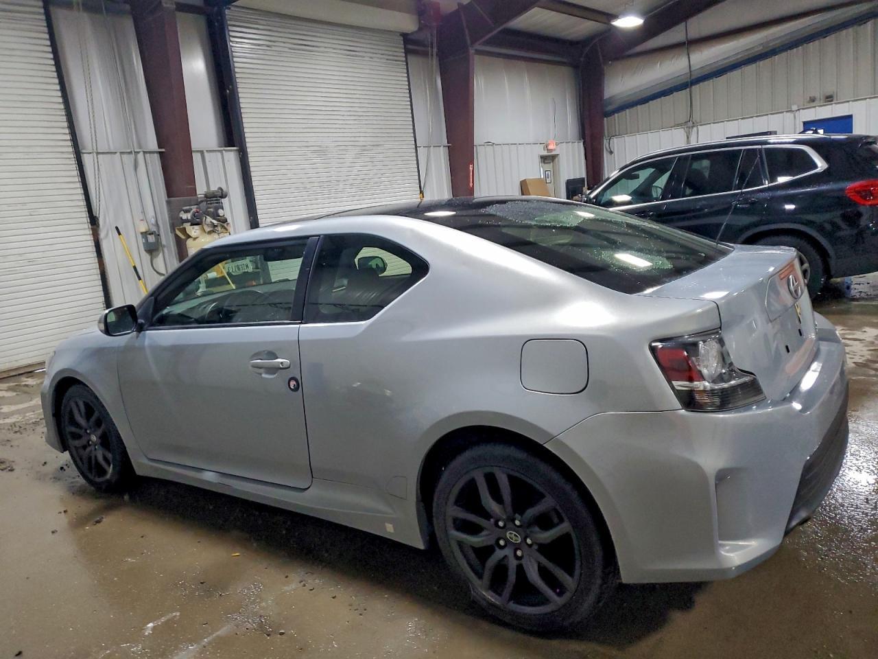 2014 TOYOTA SCION