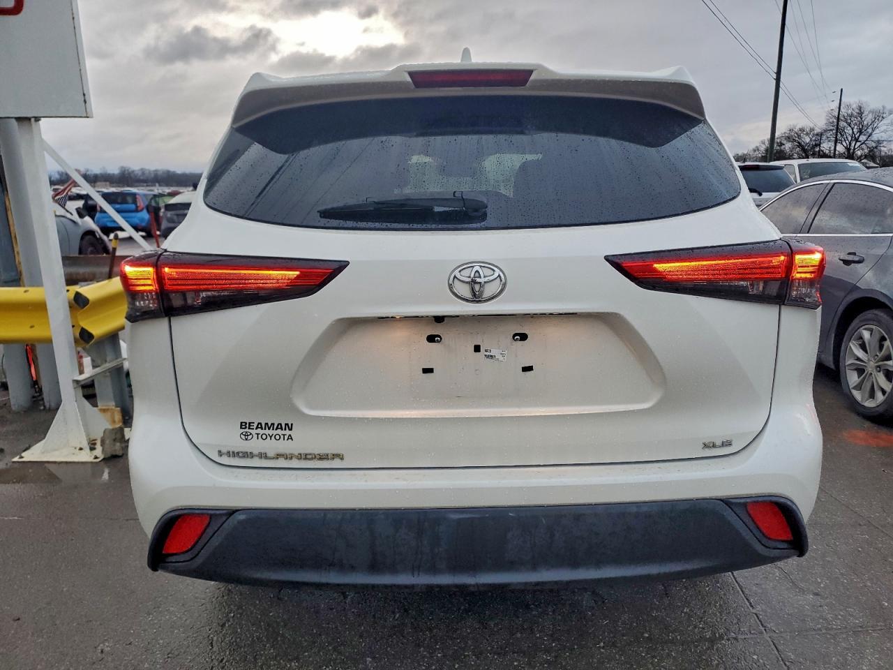 2021 TOYOTA HIGHLANDER