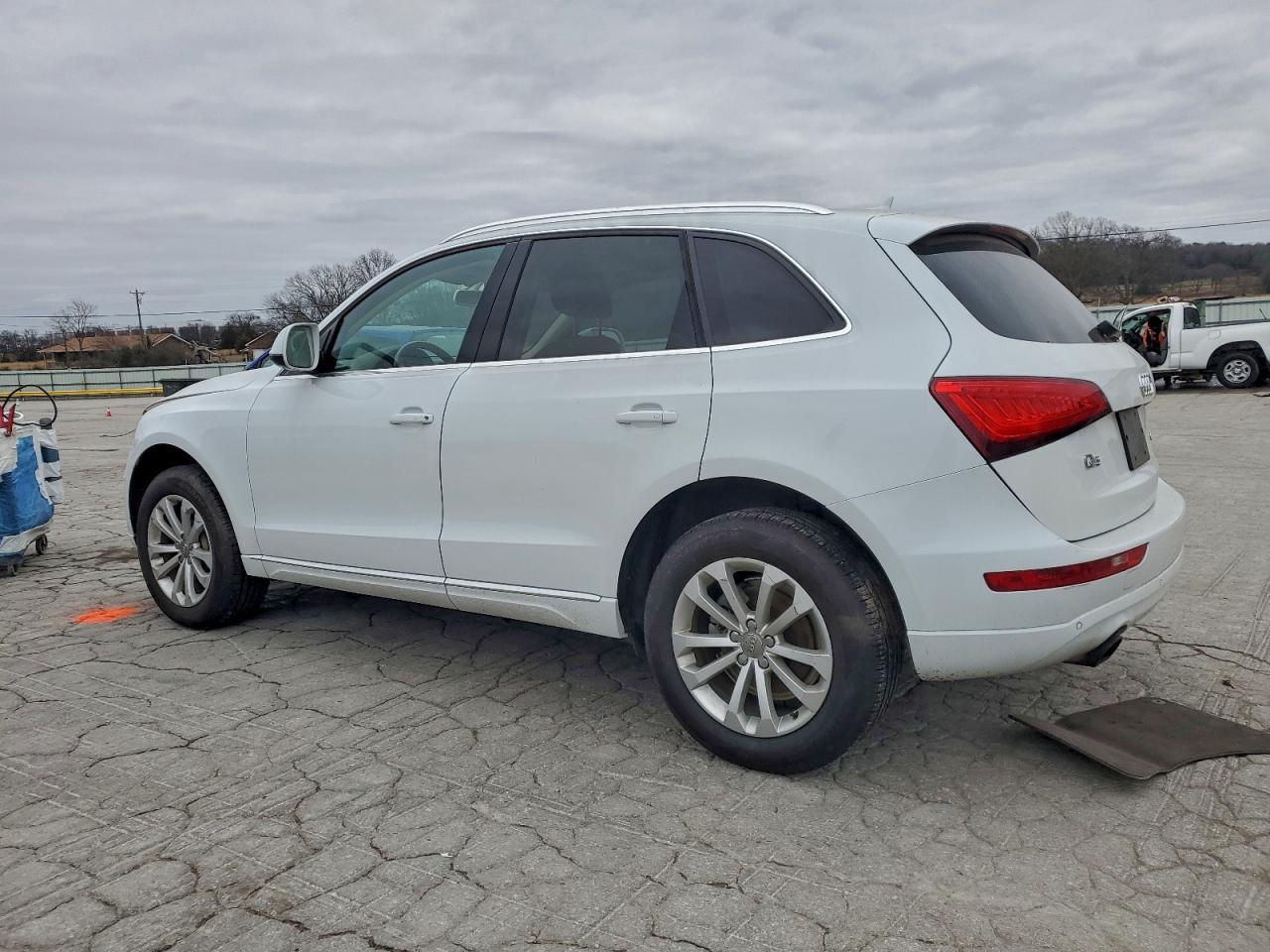2013 AUDI Q5