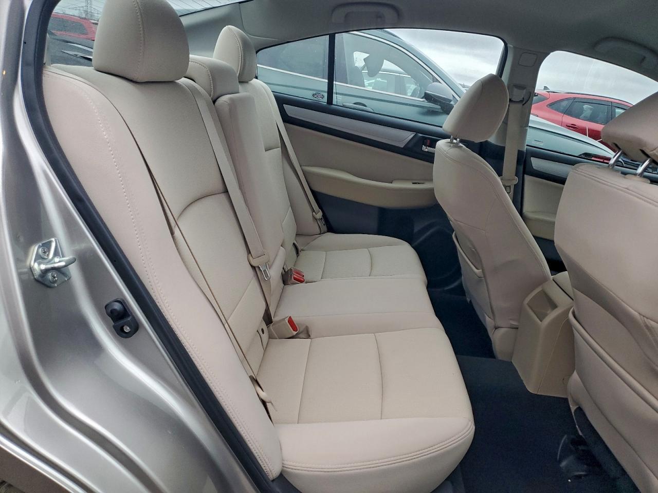 2017 SUBARU Legacy