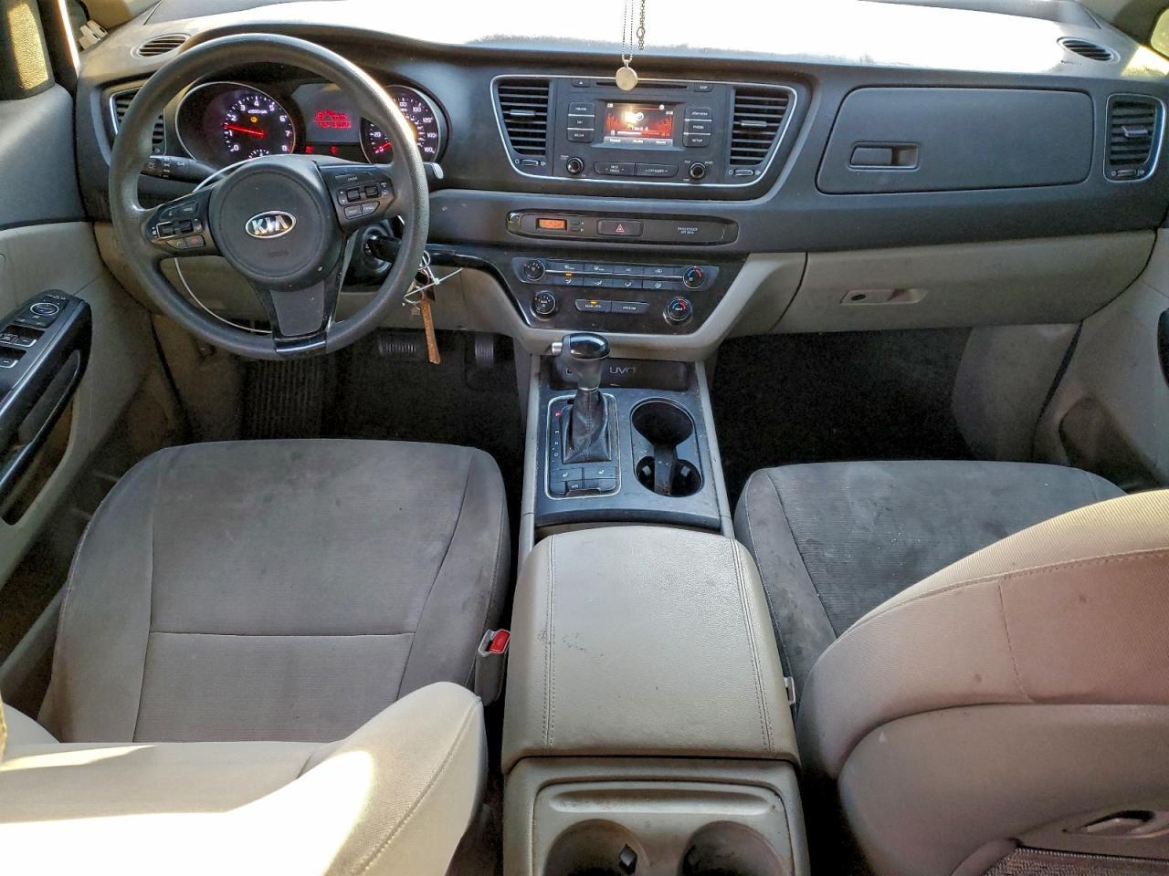 2015 KIA SEDONA
