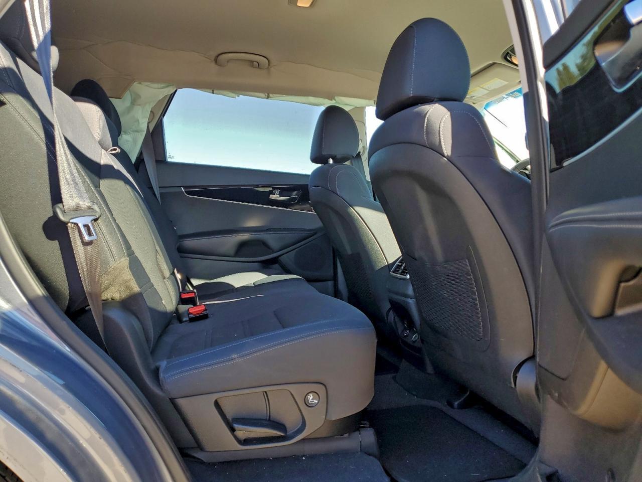 2020 KIA SORENTO