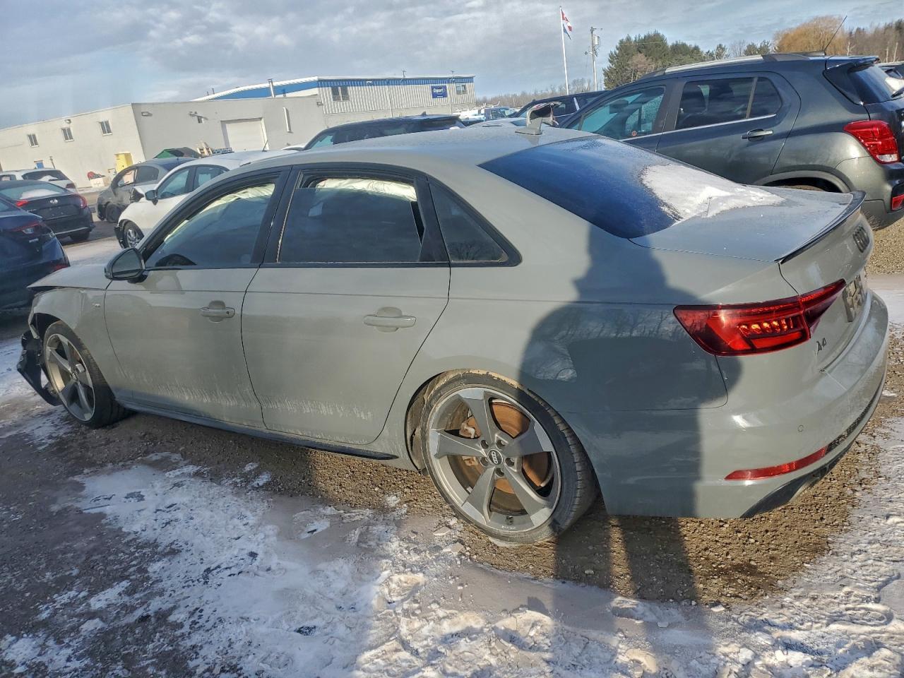 2018 AUDI A4