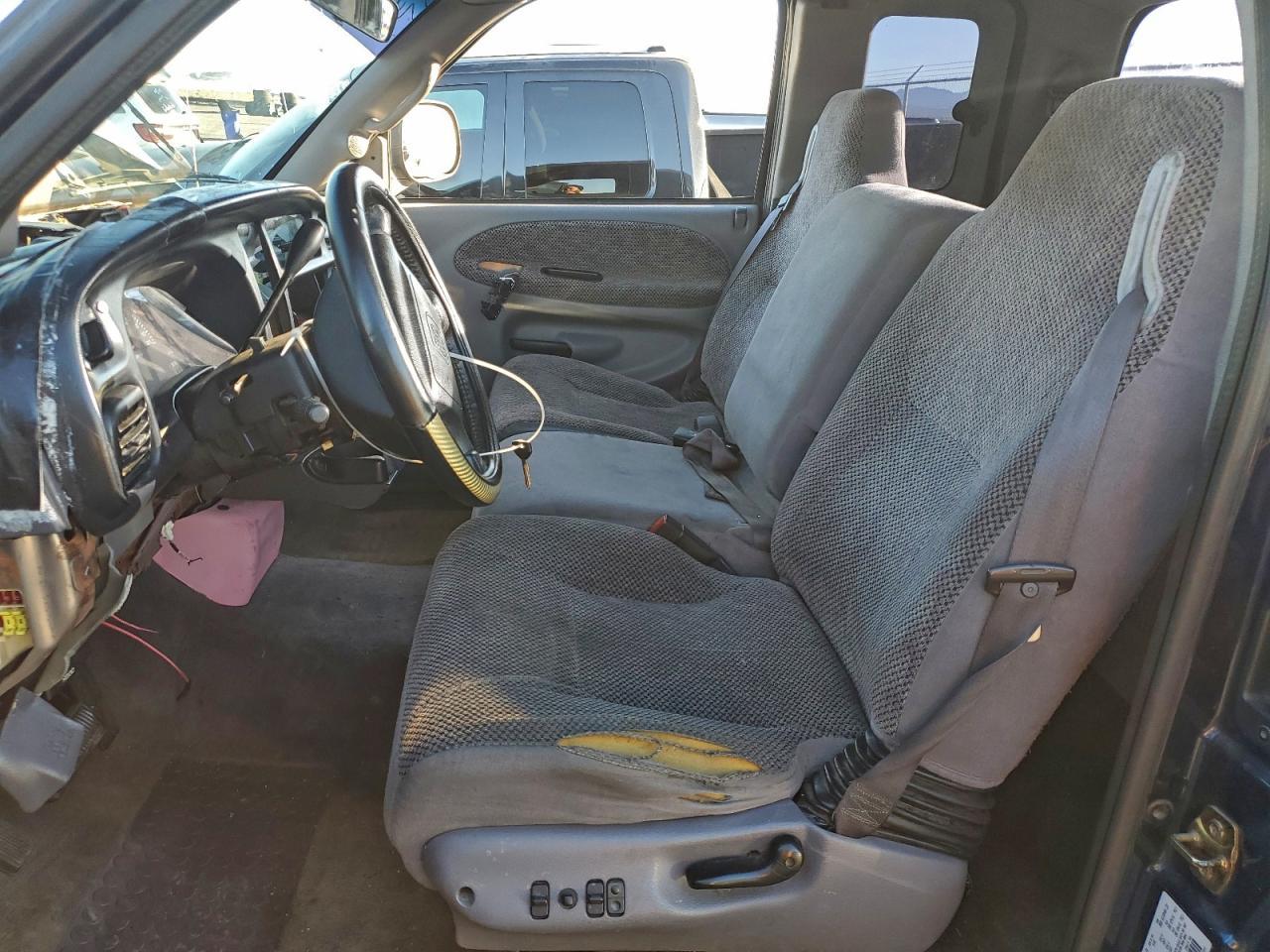 2001 DODGE RAM 1500