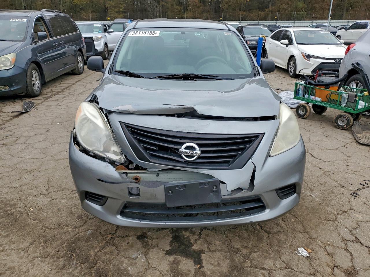 2012 NISSAN VERSA
