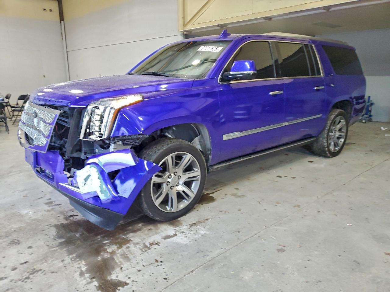 2016 CADILLAC Escalade ESV