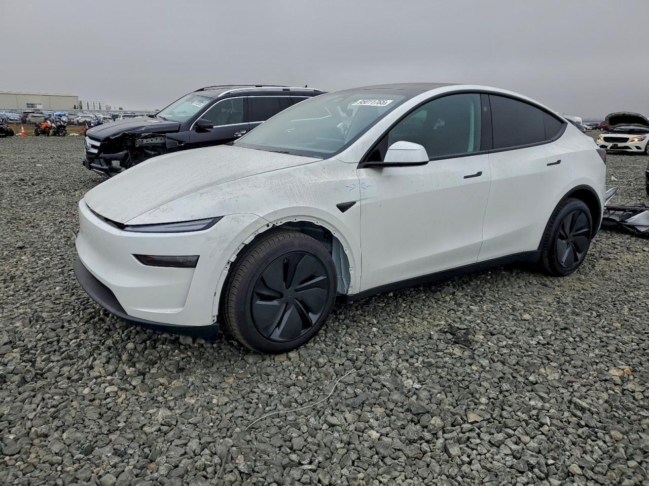 2026 TESLA MODEL Y