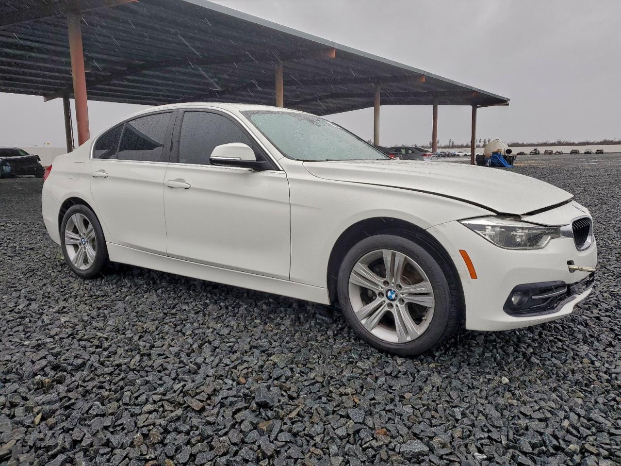 2018 BMW 3 SERIES