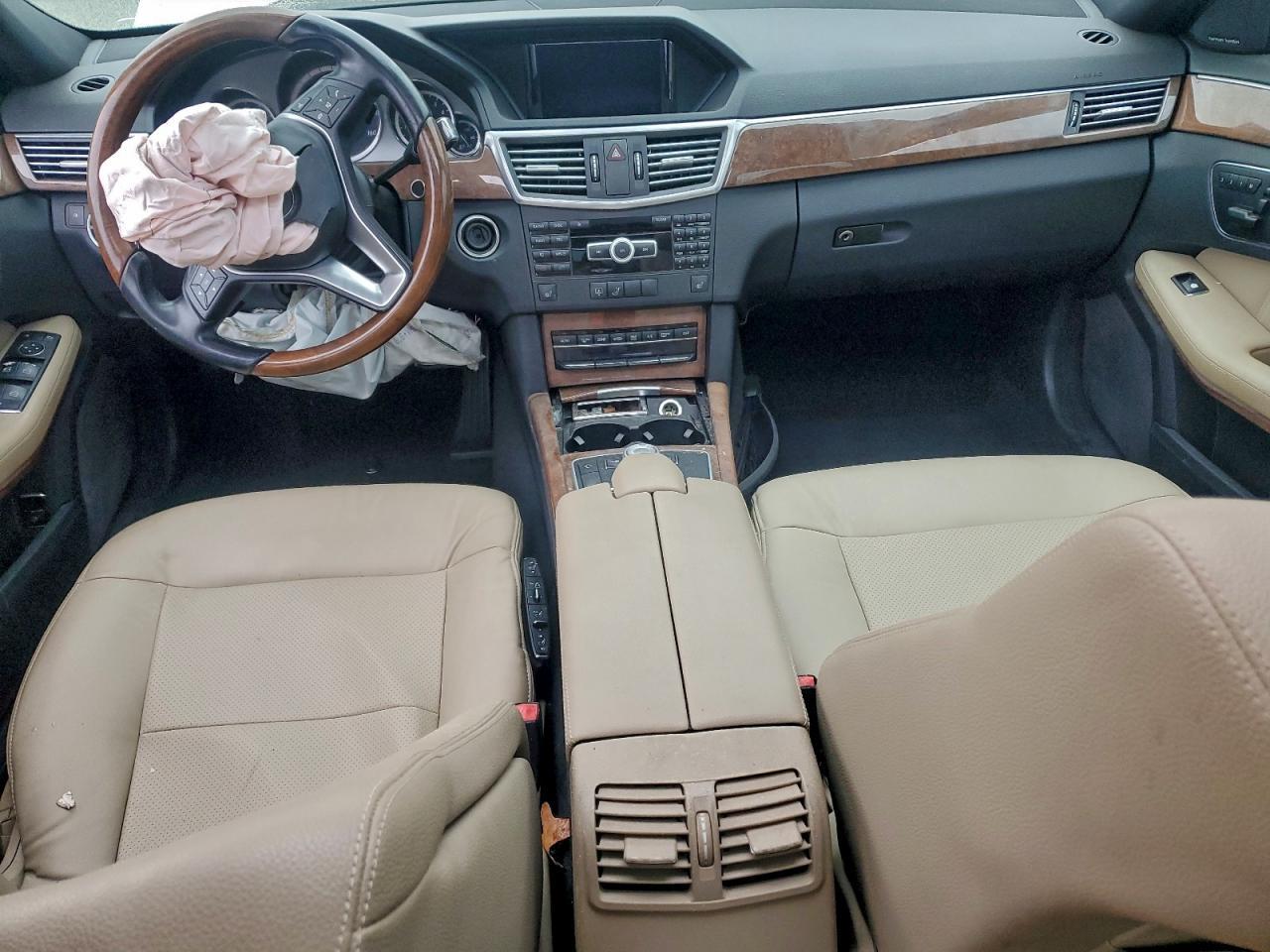 2012 MERCEDES-BENZ E-Class