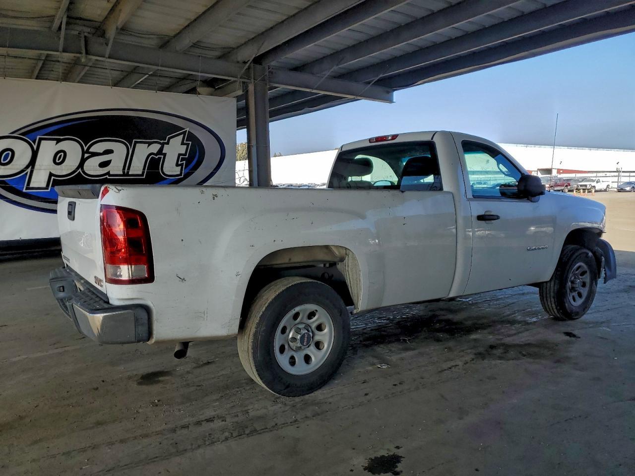 2013 GMC Sierra