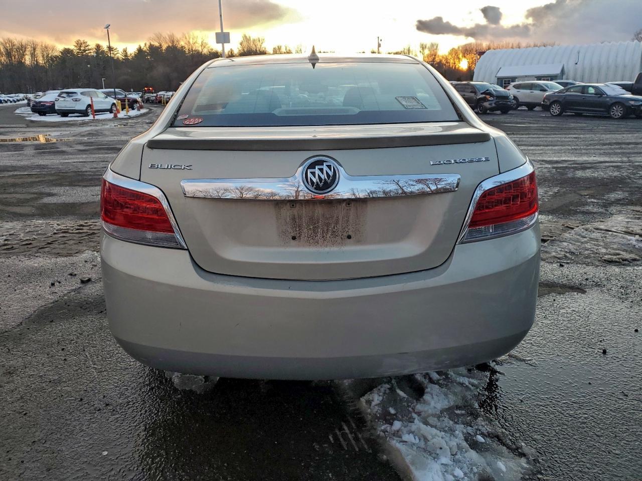 2011 BUICK LACROSSE