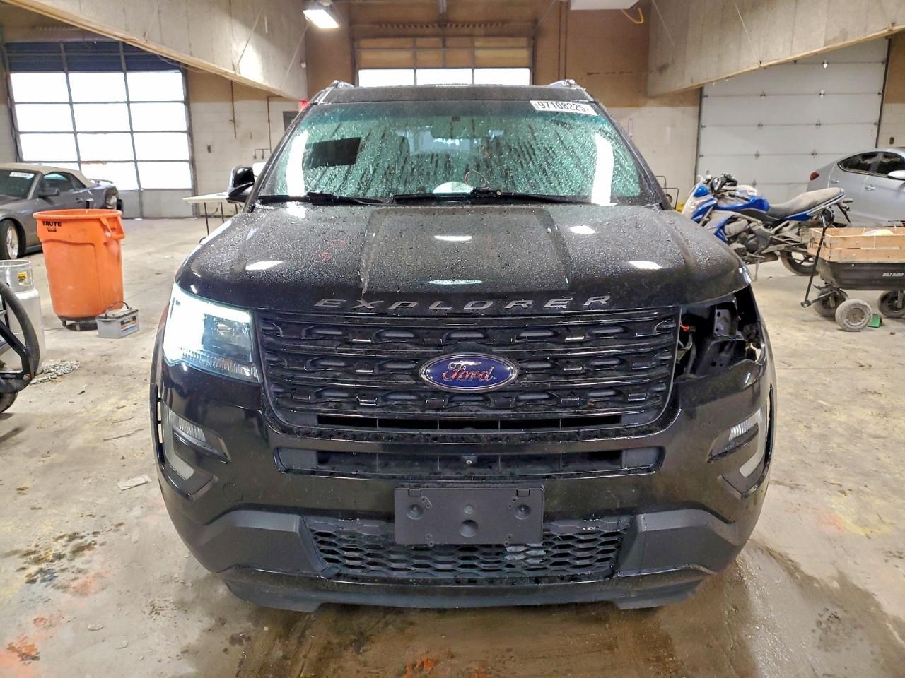 2017 FORD Explorer Sport Trac