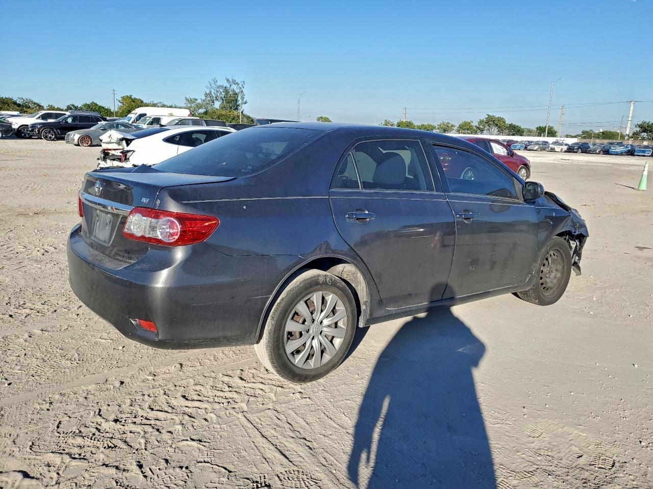 2013 TOYOTA COROLLA