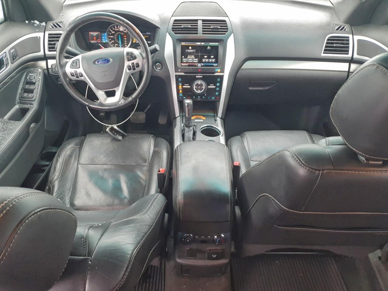 2014 FORD Explorer Sport Trac