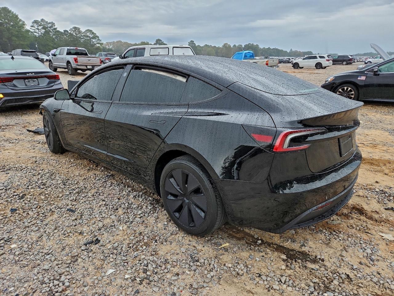 2024 TESLA MODEL 3