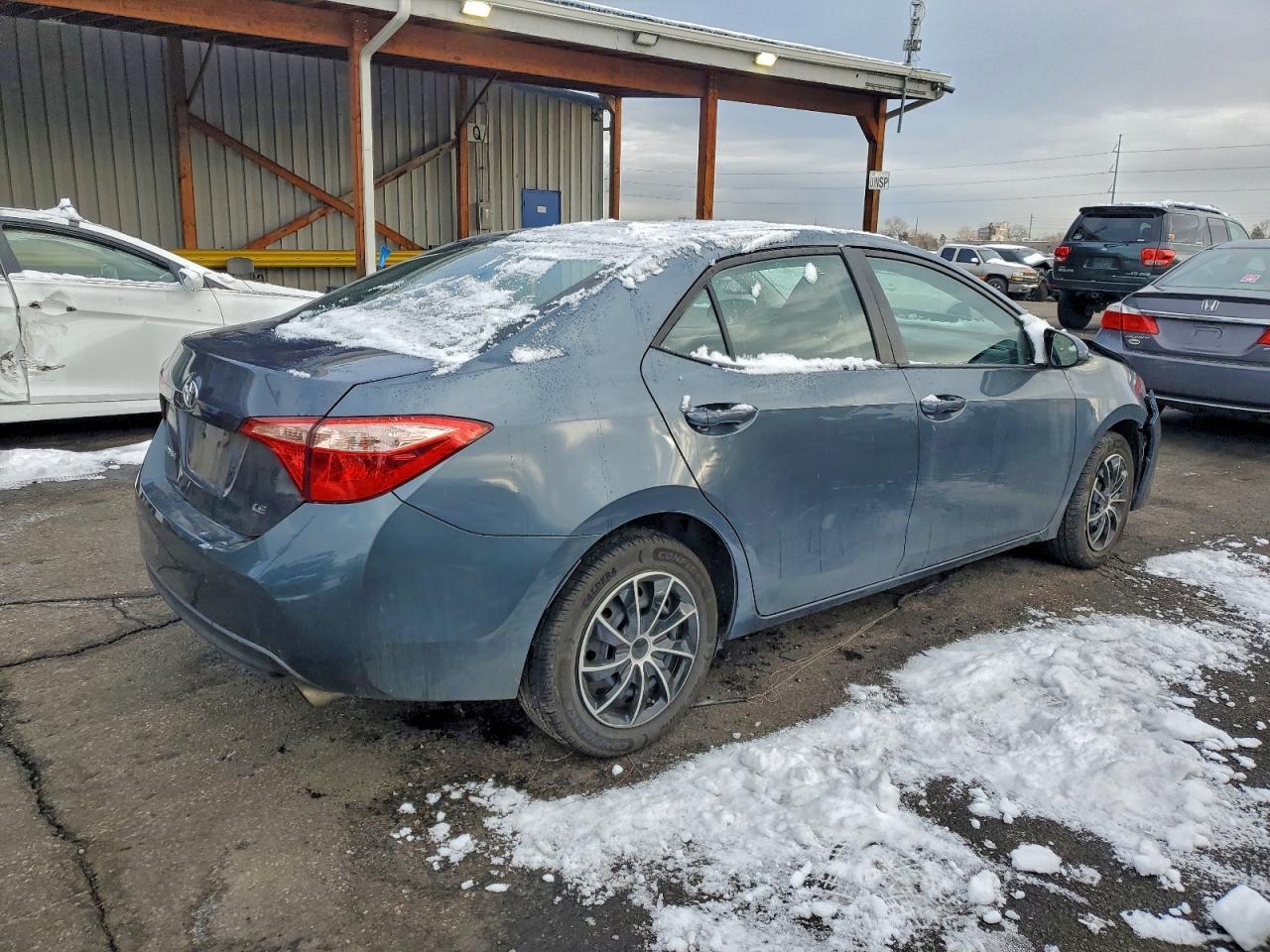 2018 TOYOTA COROLLA