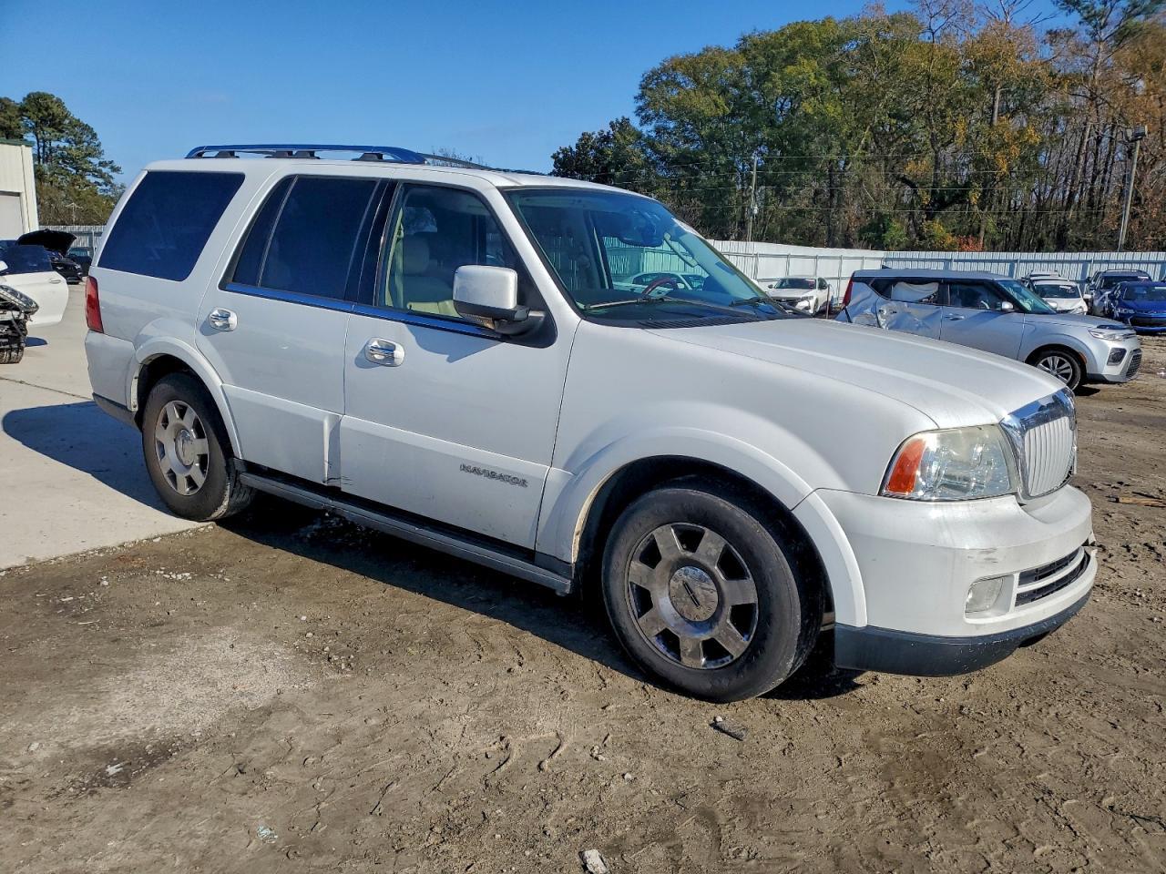 2005 LINCOLN Navigator
