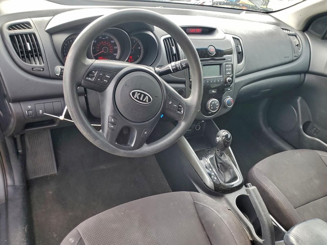 2013 KIA FORTE