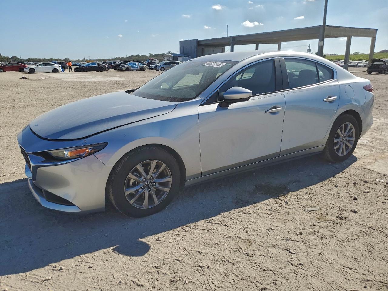 2019 MAZDA 3