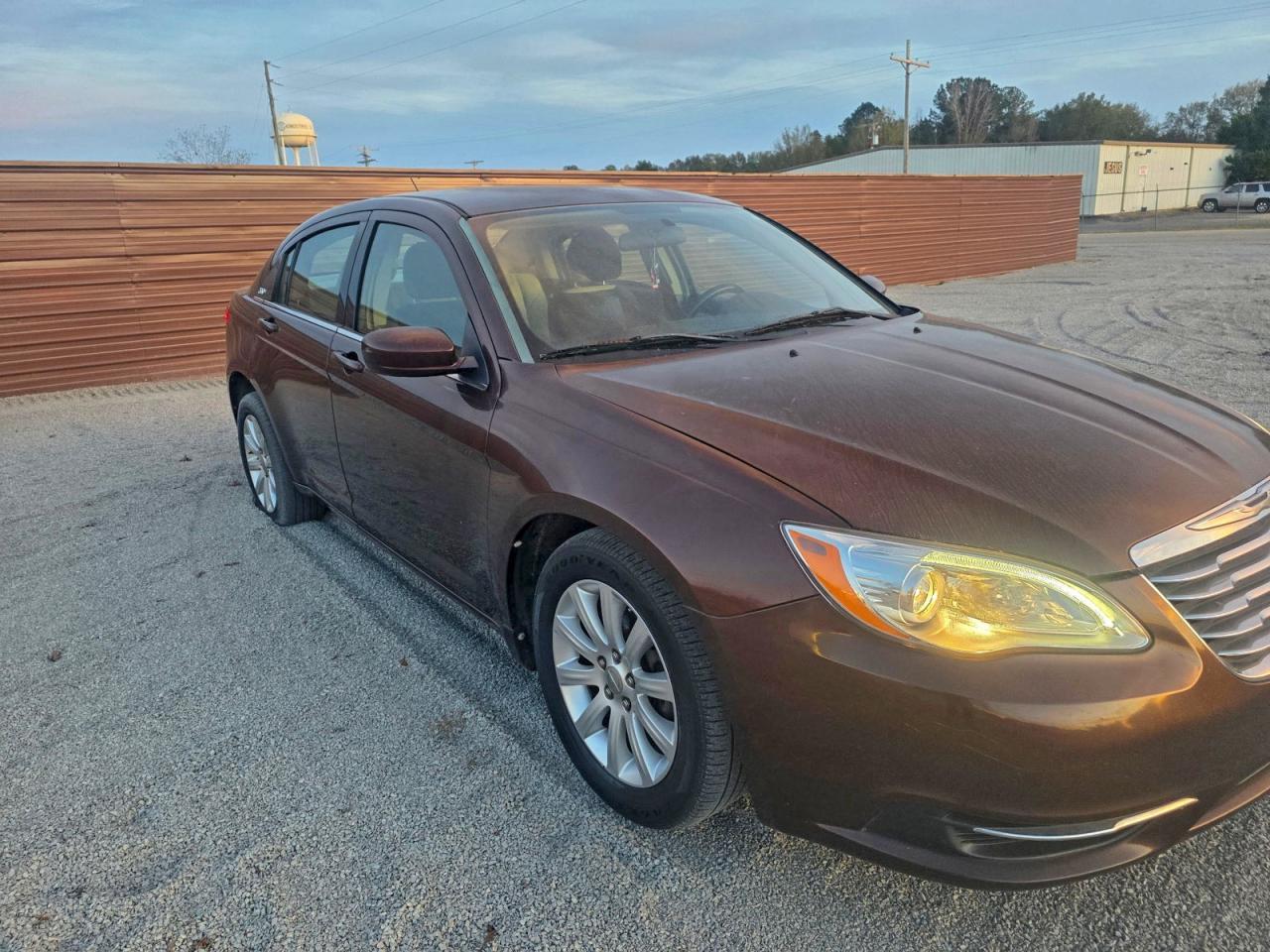 2013 CHRYSLER 200