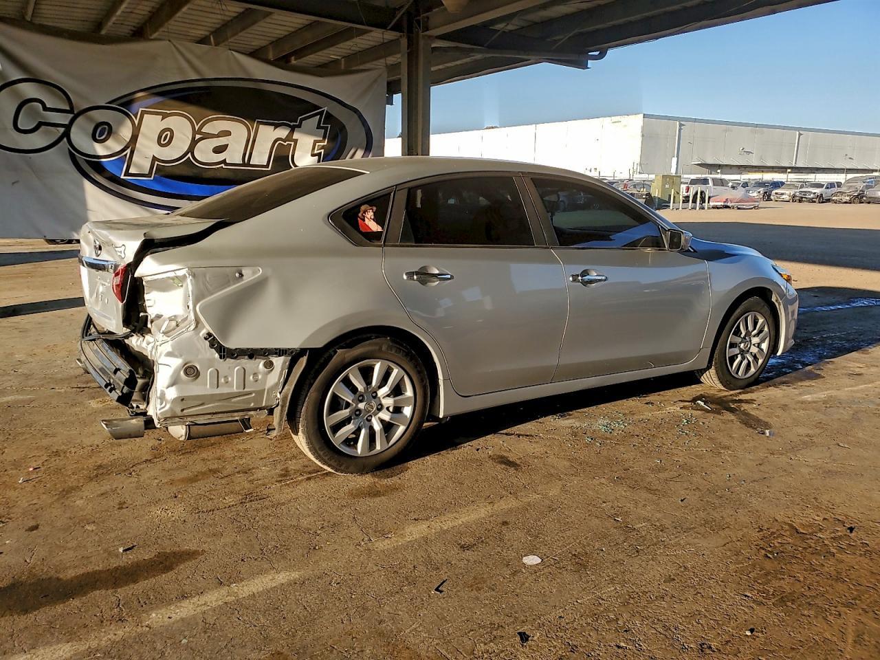 2017 NISSAN ALTIMA