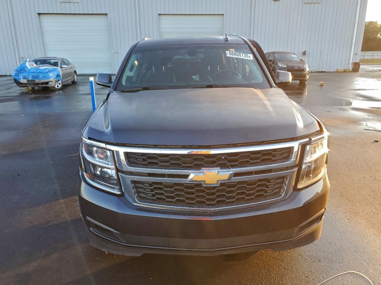 2017 CHEVROLET Suburban