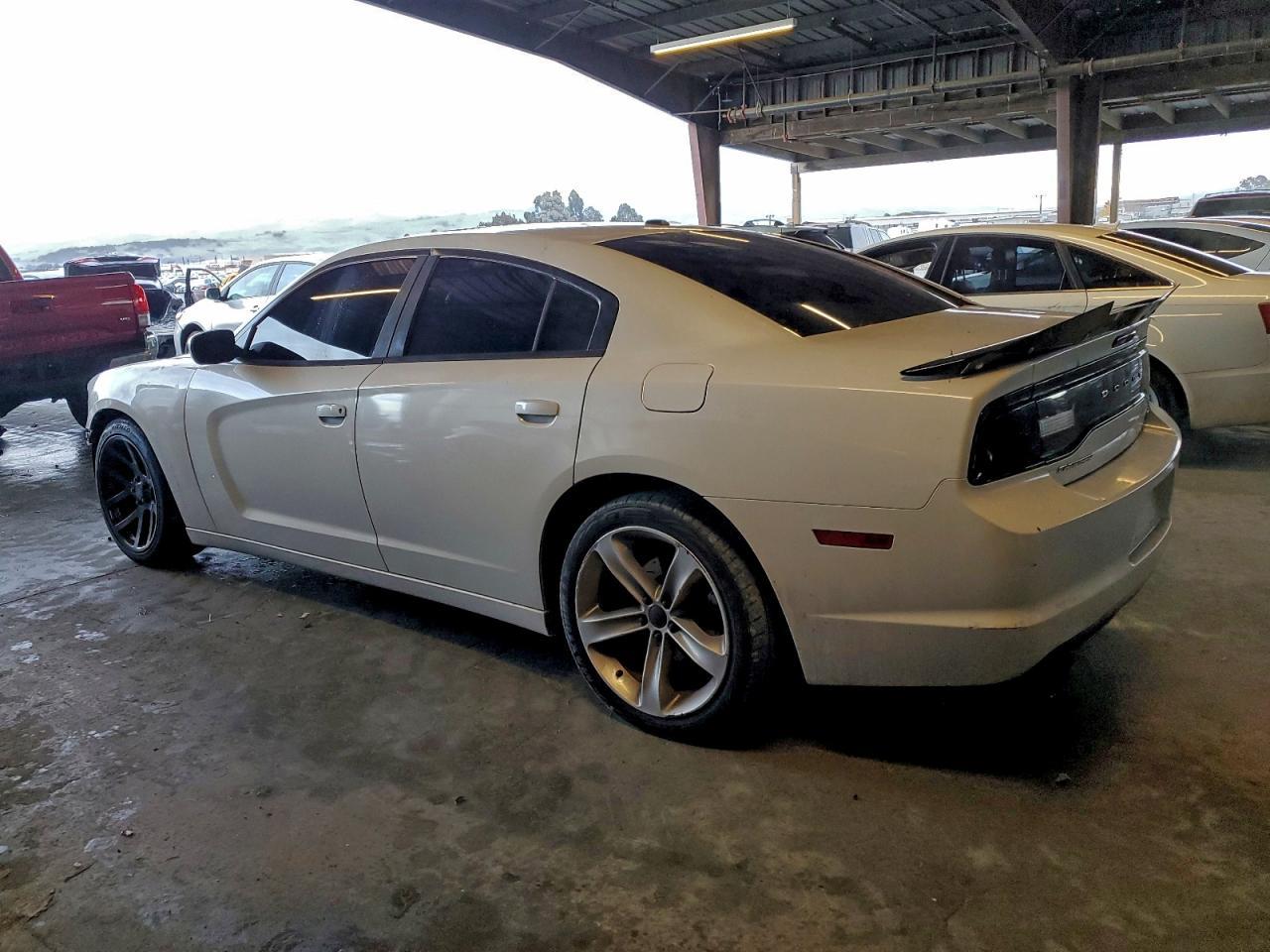 2014 DODGE CHARGER