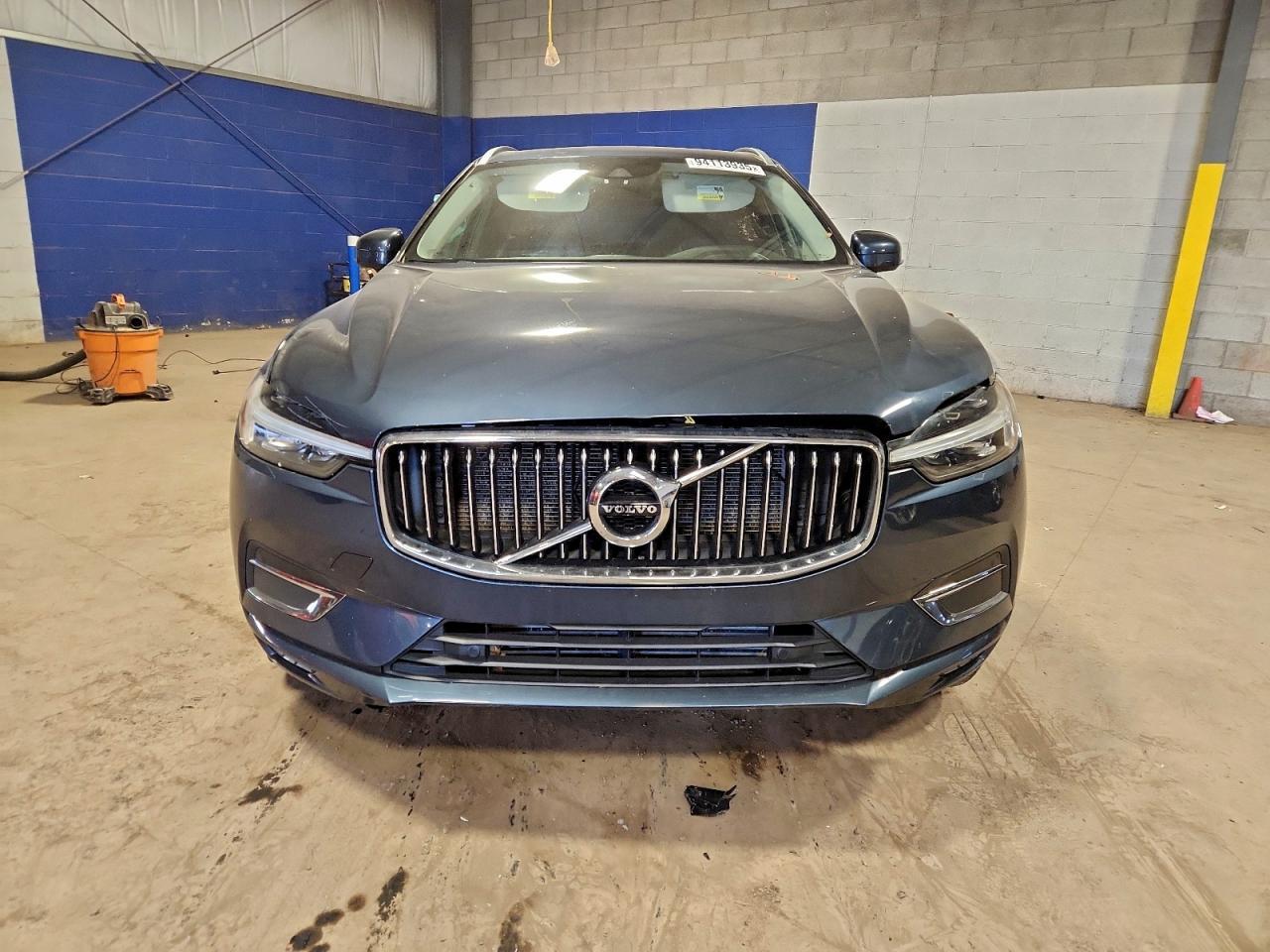 2021 VOLVO XC60