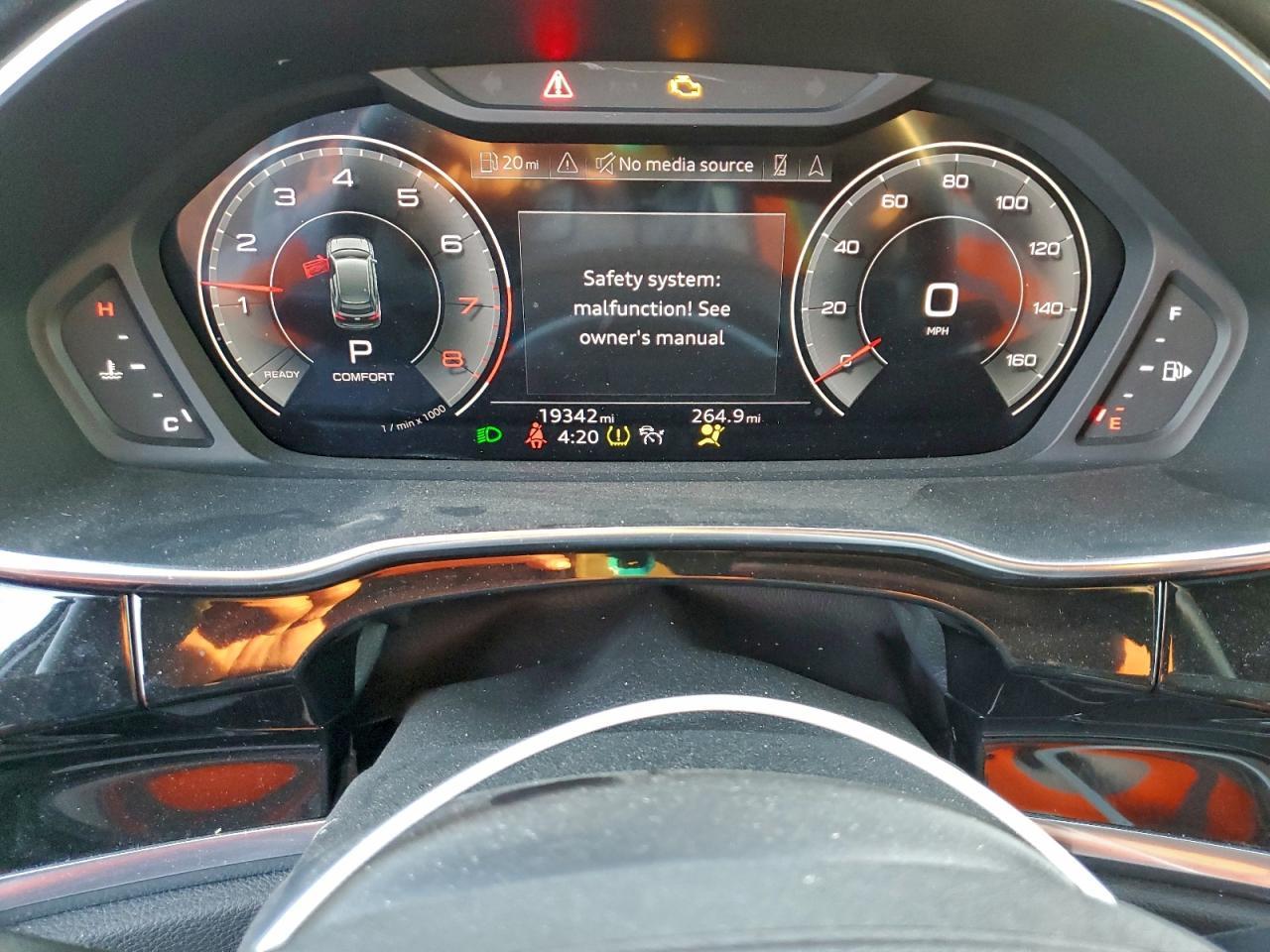 2024 AUDI Q3