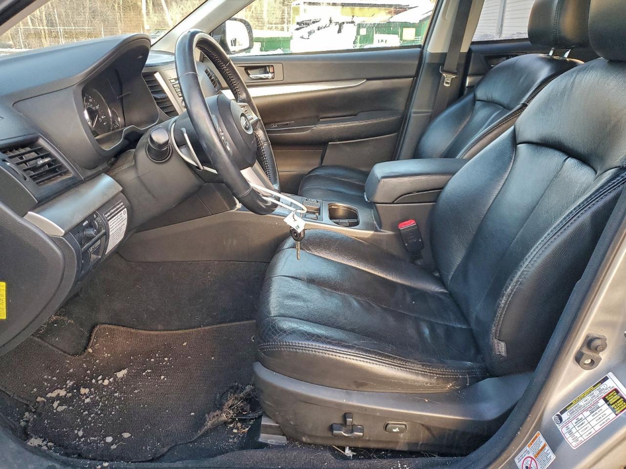 2010 SUBARU Outback