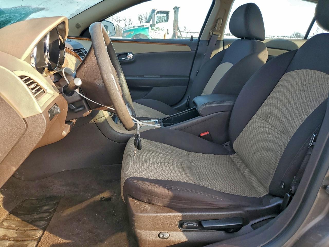 2011 CHEVROLET MALIBU