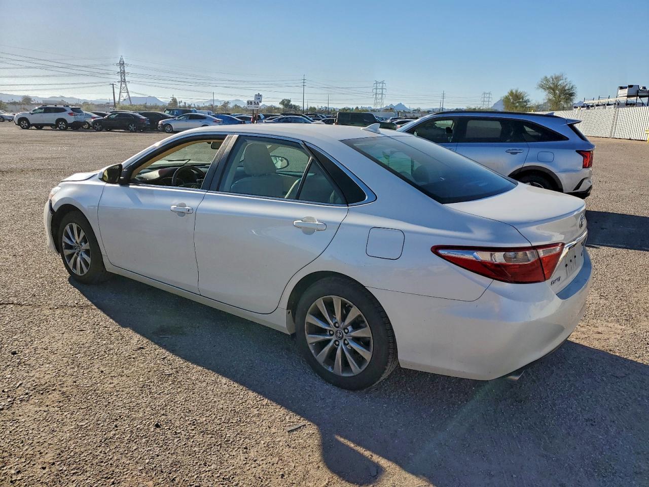 2017 TOYOTA CAMRY