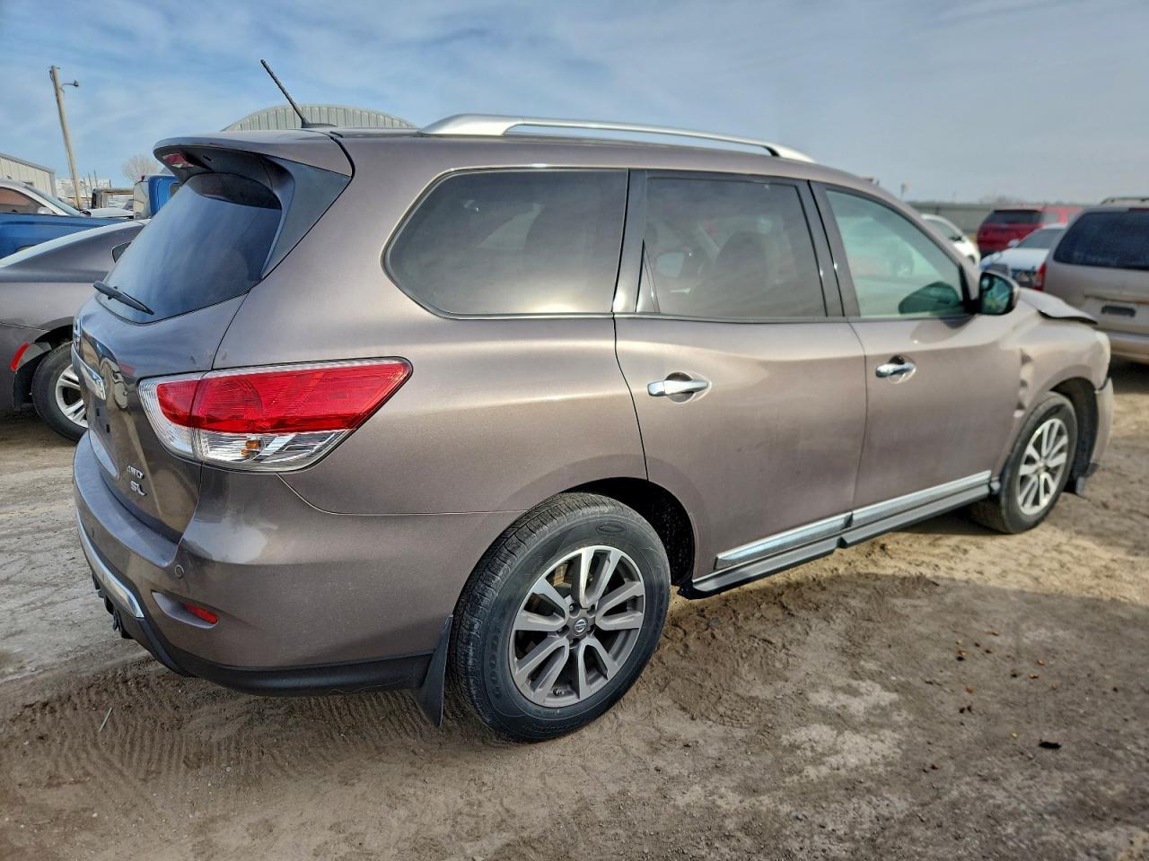 2014 NISSAN PATHFINDER