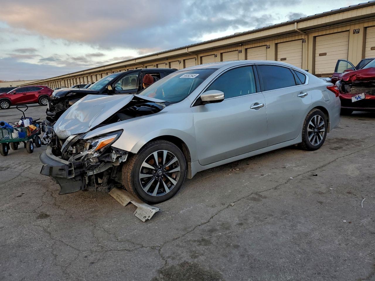 2016 NISSAN ALTIMA
