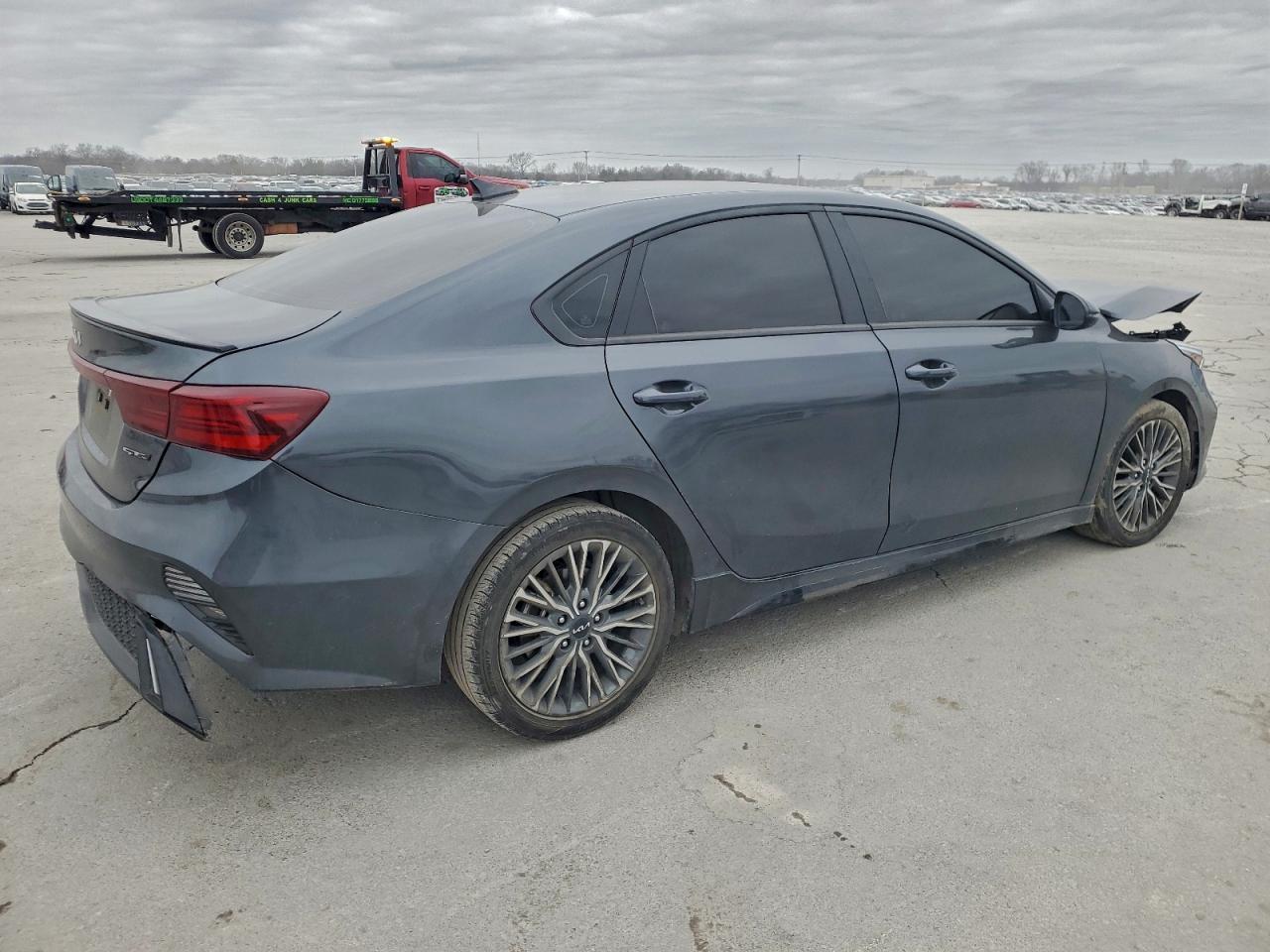 2024 KIA FORTE