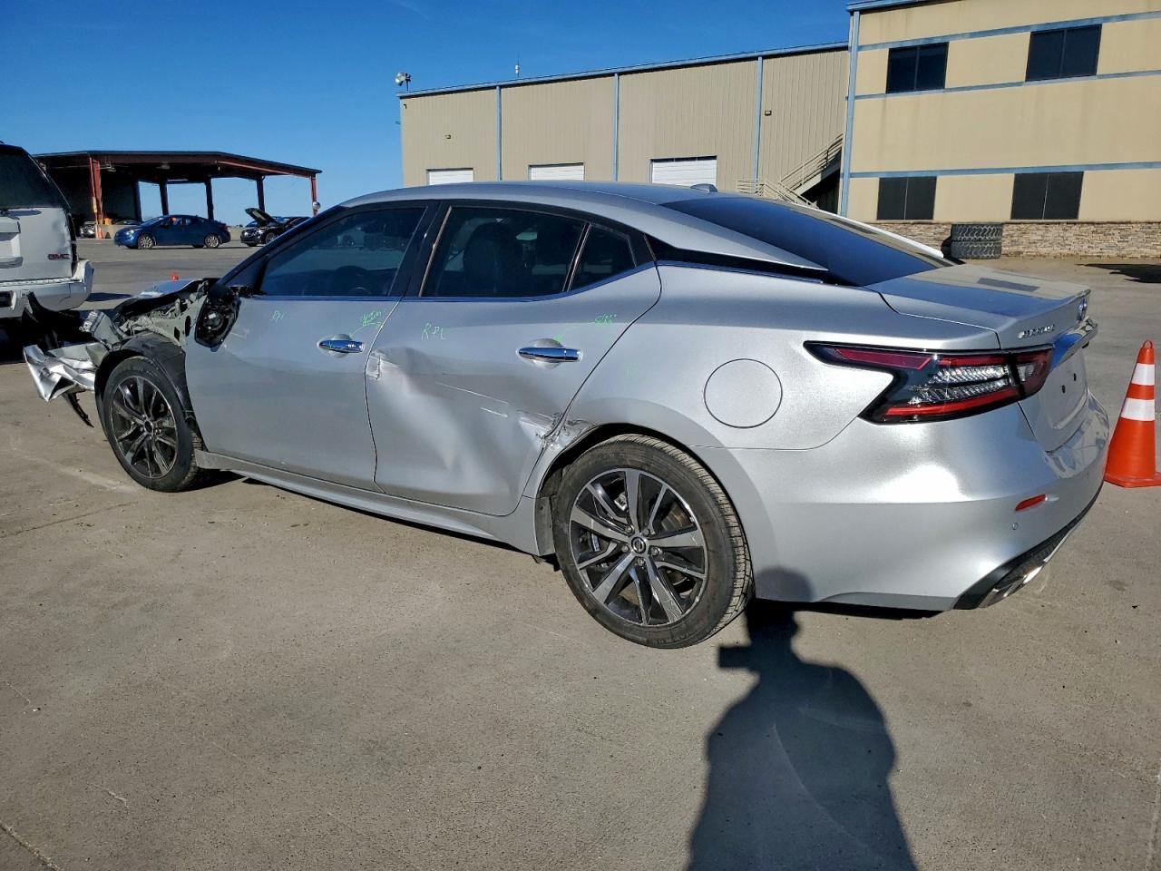 2020 NISSAN Maxima