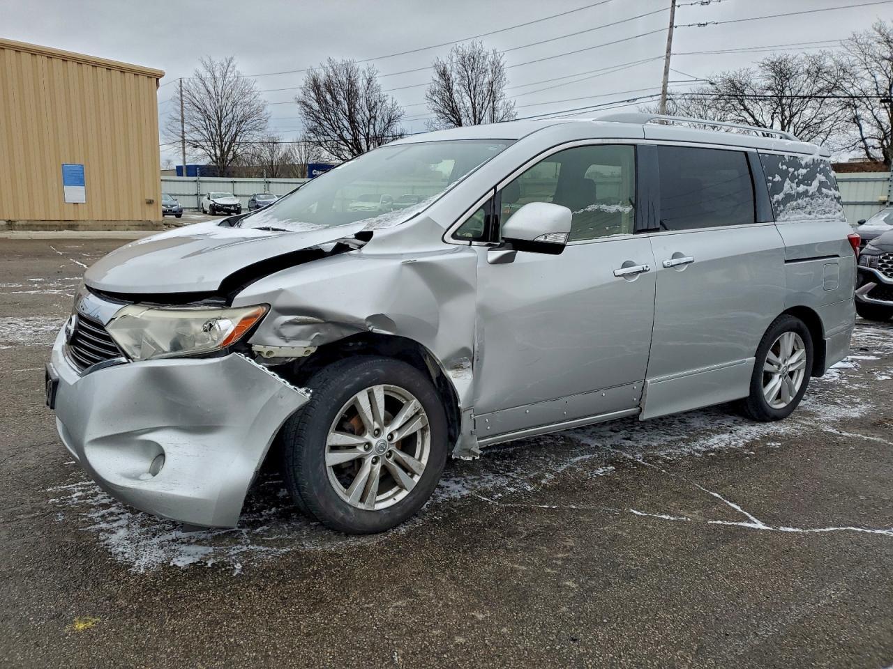 2013 NISSAN Quest
