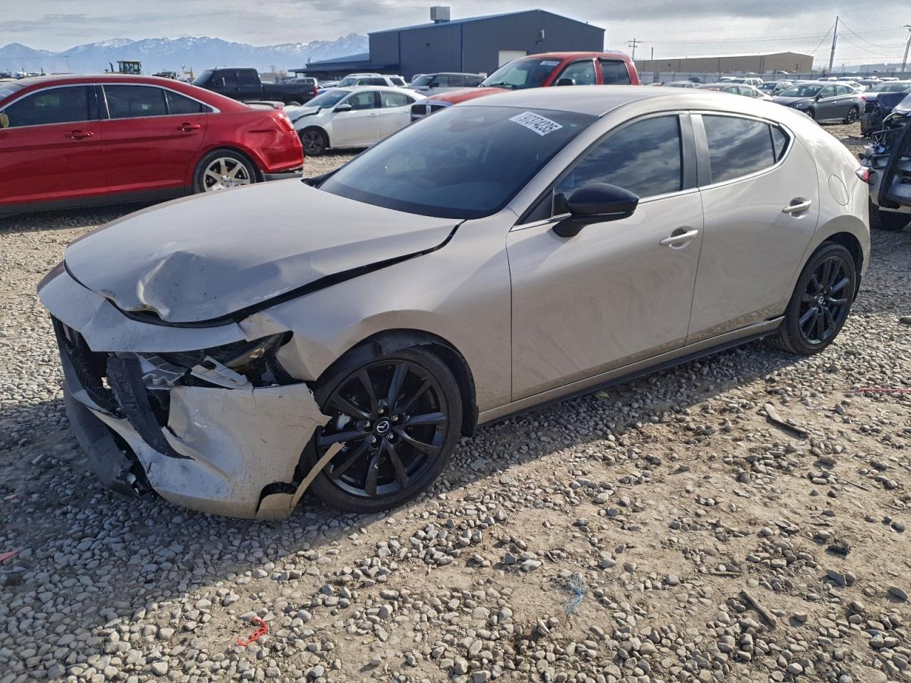 2025 MAZDA 3
