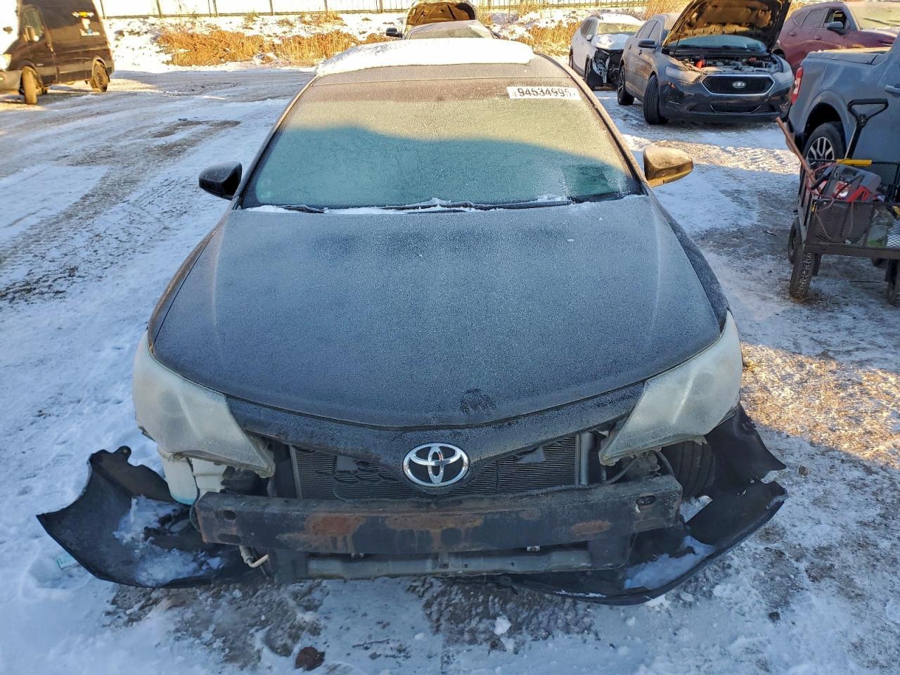 2013 TOYOTA CAMRY