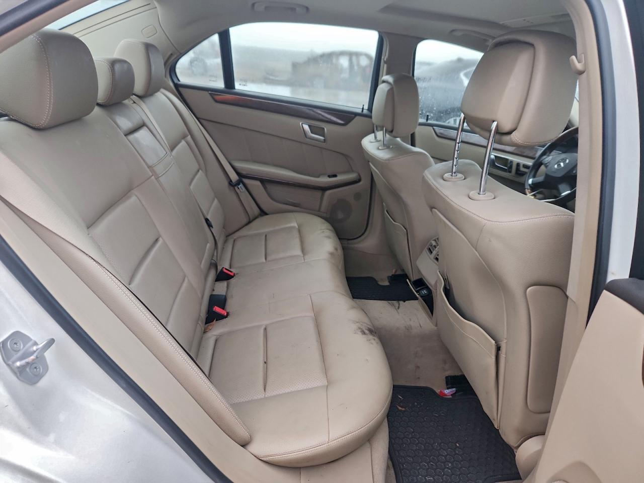 2012 MERCEDES-BENZ E-Class