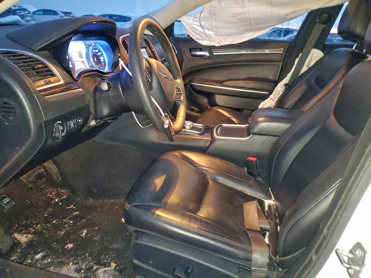 2022 CHRYSLER 300