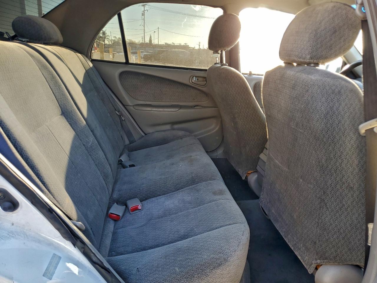 2001 TOYOTA COROLLA