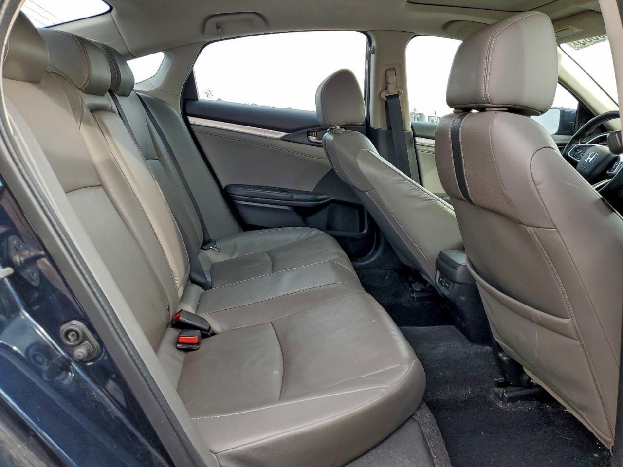 2016 HONDA CIVIC