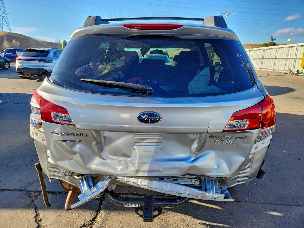 2012 SUBARU Outback